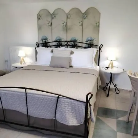 Apartman Erifili Fárosz