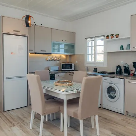 Erifili Apartman *