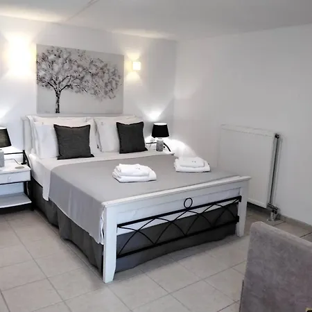 Apartment Erifili *