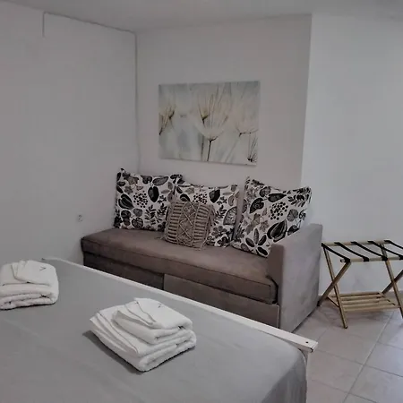 Apartment Erifili *