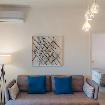 Erifili Apartment *