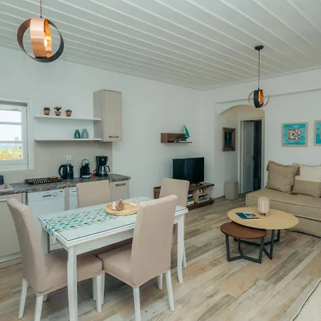 Erifili House Apartment